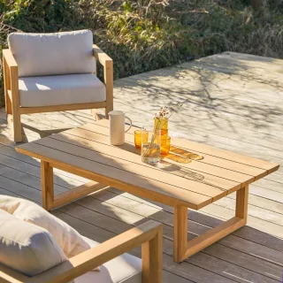 Loungetisch Noah aus massivem Teakholz