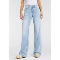 Herrlicher 5-Pocket-Jeans Edna Denim Light mit ausgestelltem Bein