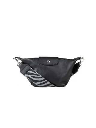 Giulia Monti Schultertasche Schwarz