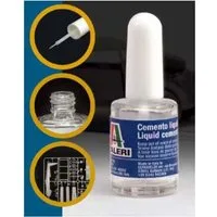 Italeri Modellbausatz Italeri Plastikklebstoff m. Pinsel 15ml