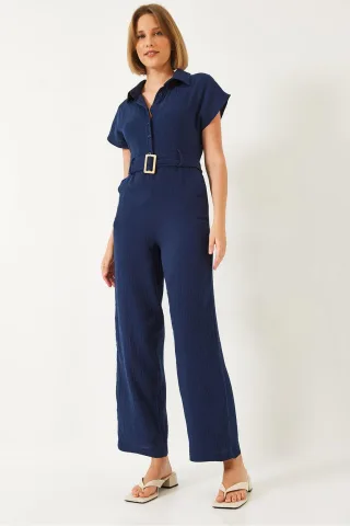 Langer Popeline-Jumpsuit mit Hemdkragen und Knopfverschluss