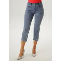 Aniston SELECTED 7/8-Jeans mit leicht ausgefranstem Beinabschluss