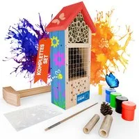 Eli Insektenhotel Bausatz für Kinder aus Kiefernholz zum Bemalen DIY Bienenhaus, (inkl 6 Farben - Pinsel - Holzhammer - Nägel - Schablonen & Vorlagen, Wildbienenhotel für Garten & Balkon), Komplett Set