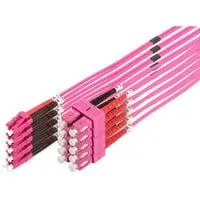 LWL Patchkabel, Duplex, LC > SC Stecker, Multimode OM4 hellviolett, 5 Meter