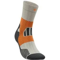 Bauerfeind Kompressionsstrümpfe Trail Run Mid Cut Socks, Women für das Laufen im Gelände entwickelt