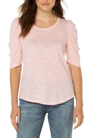 Kurzärmliges T-Shirt aus gerafftem Flammstrick mit Pfingstrosenmuster