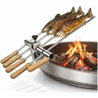 Schilling Fischgrilltechnik Grillguthalter Feuerschale Edelstahlspieße große Schalen für Steckerlfisch, Edelstahl & Buche, (Komplettset, Halterung, Spieße, Schrauben, Griffe, Anleitung + Probegewürz), Stabiler Feuerschalen Steckerlfischhalter - tradi