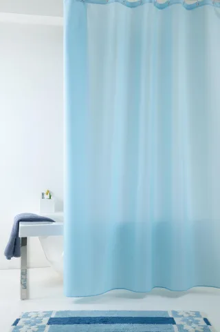 240 x 200 cm