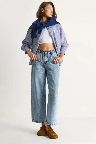 Gerade geschnittene Denim-Hosen mit Kordelzugbund
