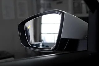 Spurwechselassistent inkl. Ausparkassistent für VW T-Roc A11