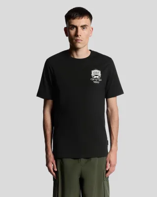 Lyle & Scott Legends Auf dem Platz Grafik T-Shirt - Schwarz