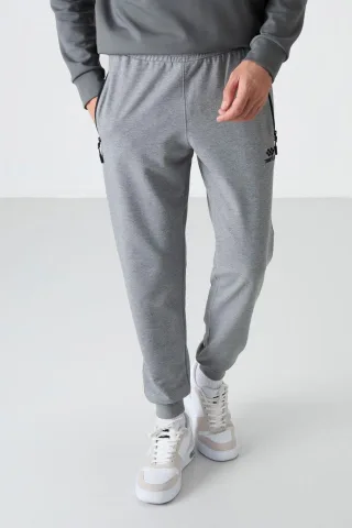 Herren Einfarbige Sweatpants mit Reißverschlusstasche