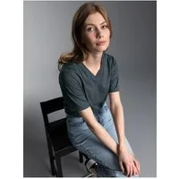 Trigema T-Shirt TRIGEMA V-Shirt DELUXE Baumwolle (1-tlg)