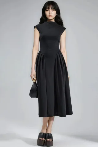 Texturiertes Panel-Midi-Kleid