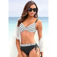 LASCANA Bügel-Bikini mit höherer geschnittener Bikini-Hose