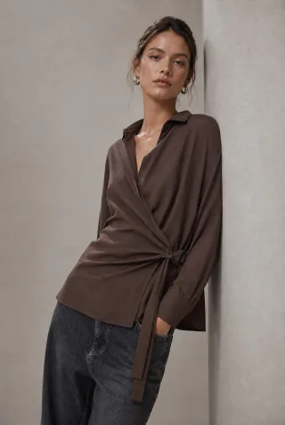 Jane Lushka - Vivi lyocell knot blouse dark brown - Gr. - S