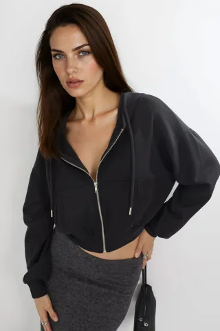 Schwarz