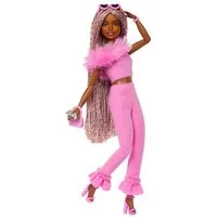 Mattel® Anziehpuppe Mattel HYV28 - Barbie - Deluxe Style - Puppe mit Barbiecore-Outfit