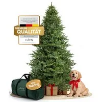 HAVN Künstlicher Weihnachtsbaum Livgrön, Tannenbaum in Nordmanntannen-Optik, 100 % Spritzguss-PE, Nordmanntanne, Biegesystem mit Gelenken, mit Massivholzständer und Tasche