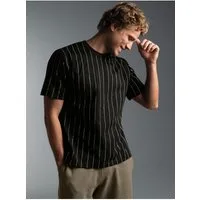 Trigema T-Shirt TRIGEMA T-Shirt mit Allover Streifen-Muster (1-tlg)