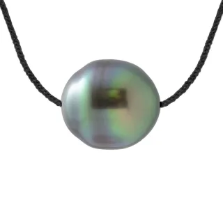Halskette Love Links aus gedrehtem Nylon in SCHWARZer Farbe, verziert mit einer echten Tahiti-Zuchtperle im Kreis von 9-10 mm