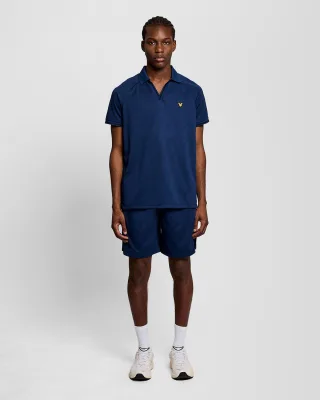 Sportliche Shorts mit geprägtem Logo