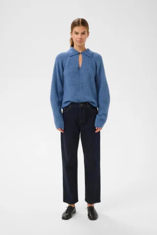 Blau
