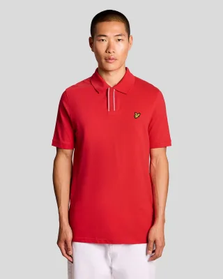 Poloshirt mit Besatz am Kragen
