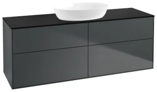 Schwarz