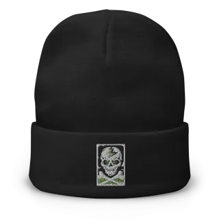 Beanie Broken Head Skull