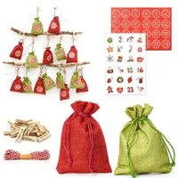 DuneDesign befüllbarer Adventskalender DIY Adventskalender Bastelset mit 24 Jutesäckchen, Nachhaltige Beutel mit Stickern und Zubehör zum Befüllen