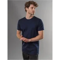 Trigema T-Shirt TRIGEMA Slim Fit T-Shirt aus DELUXE Baumwolle (1-tlg)