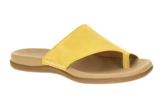 Gabor 83.700.33 Damen Pantoletten Gelb Dark Sole Rauhleder F-Weite