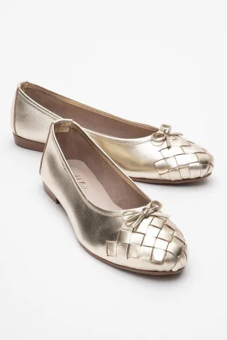 Nopos Leder Cap-Toe Ballerina