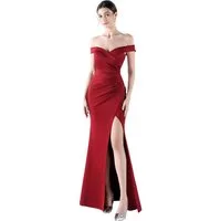 Moda Minx Jerseykleid Zara im schulterfreien Design