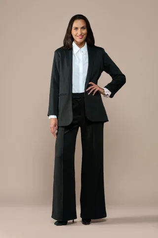 Brianna Blazer Schwarz