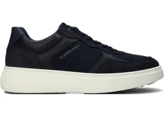 Niedriger Schnitt. Flache Schnürsenkel. Getäfeltes Design. Geflochtene Schlaufen und Ösen an der Spitze. Geformte Sohle, strukturierter Boden. Gefüllte Knöchelstütze. Schnürsenkel. Diese Sneaker sind aus robustem Leder gefertigt und mit Textildetails