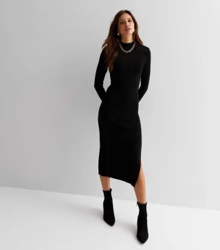 Bodycon Midikleid aus Rippenstrick mit hohem Ausschnitt
