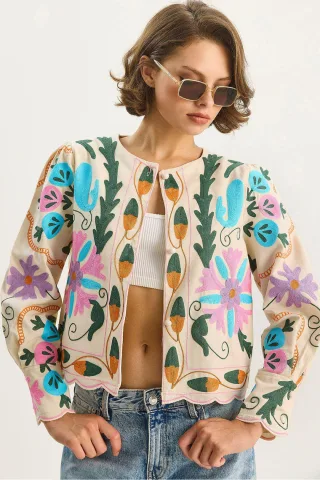 Blumenmusterjacke