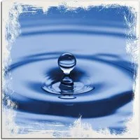 Wallario Holzbild, Wassertropfen im blauen Wasser, in verschiedenen Ausführungen