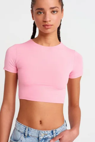 Crop T-Shirt