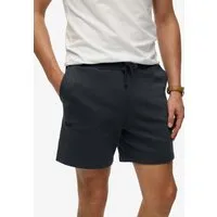 Superdry Sweatshorts ESSENTIAL LOGO CLASSIC SHORT Relaxed Fit, mit Gummizug, knielange Form, unifarben