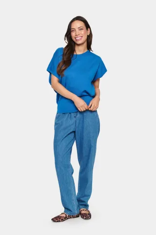 Blau