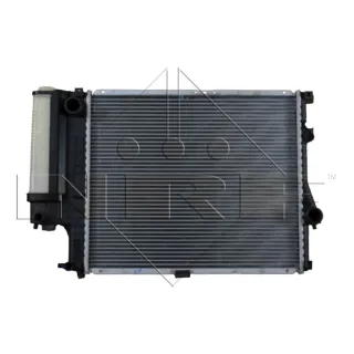 NRF Motork?hler gel?tet BMW 5er E39 + Touring