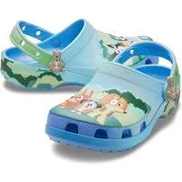 Crocs Bluey Multi Classic Clog Sommerschuh, Hausschuh, Strandschuh mit süßen Tiermotiven