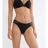Triumph Slip Comfort Allure Brazilian florale Stretchspitze