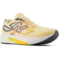 New Balance Flight-R Laufschuh für leichte, reaktionsfreudige Dämpfung