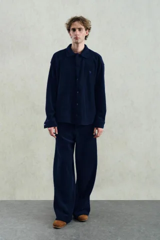Übergroßes Plüschshirt mit Druckknopfverschluss