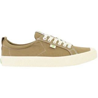 Cariuma OCA Unisex Braune Plimsolls