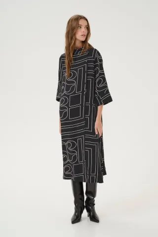 Kleid Loose fit black